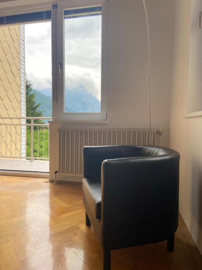 Zentrale Wohnung Gmunden Alte Baeckerei ภายนอก รูปภาพ