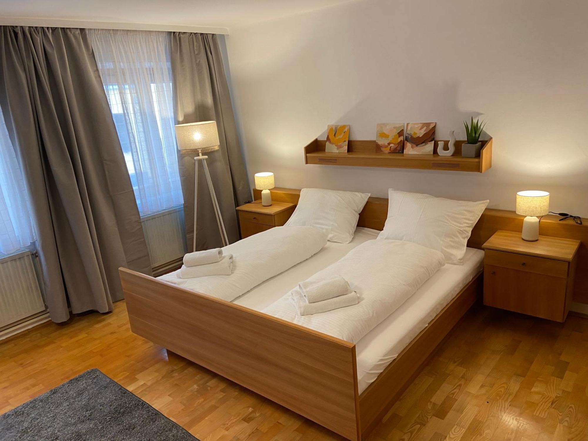 Zentrale Wohnung Gmunden Alte Baeckerei ภายนอก รูปภาพ