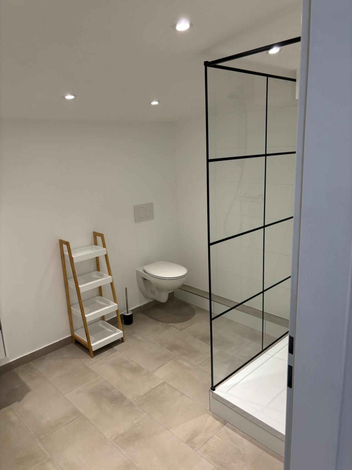 Zentrale Wohnung Gmunden Alte Baeckerei ภายนอก รูปภาพ