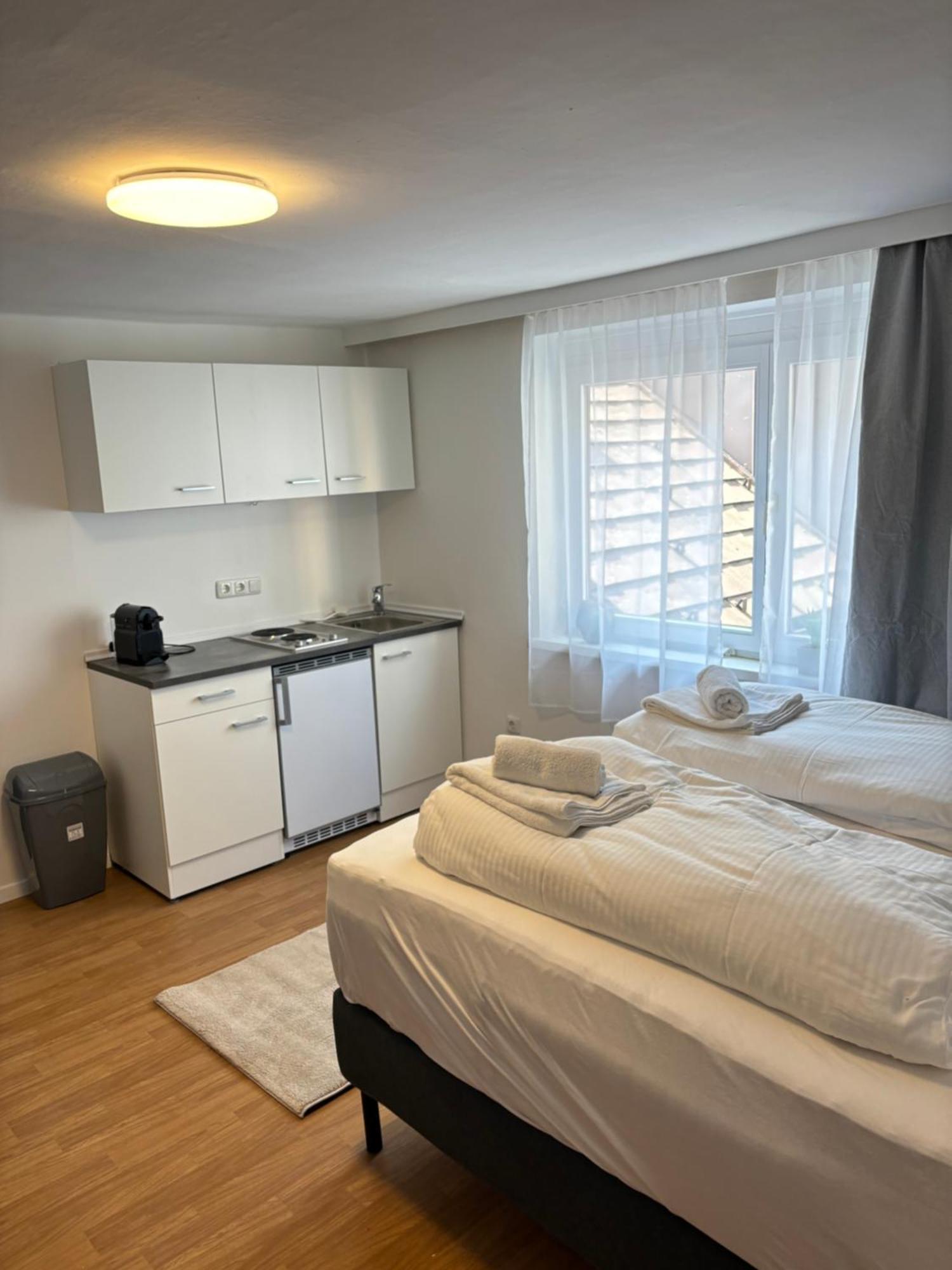 Zentrale Wohnung Gmunden Alte Baeckerei ภายนอก รูปภาพ